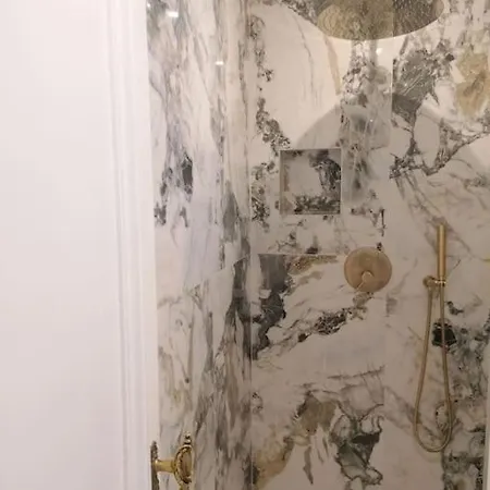 Fernand Ξενοδοχείο