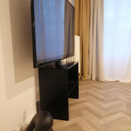 فندق Fernand نامور